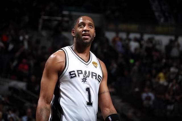 斯诺克世锦赛：赵心童击败丁俊晖，闯入八强